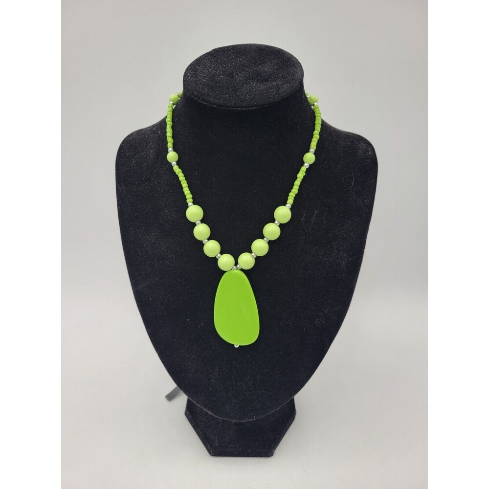 SP‎ Sophia Necklace Bright Green Acrylic Bead Statement